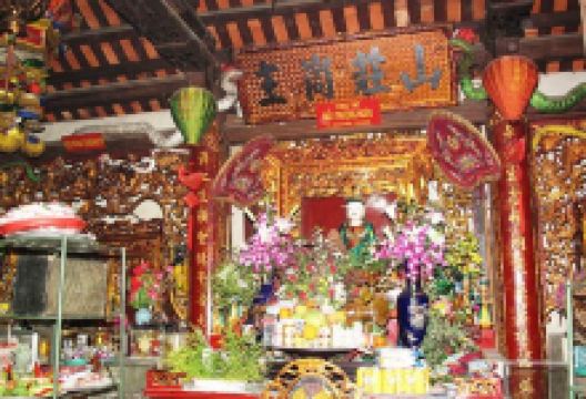 Đền Đông Cuông景点图片