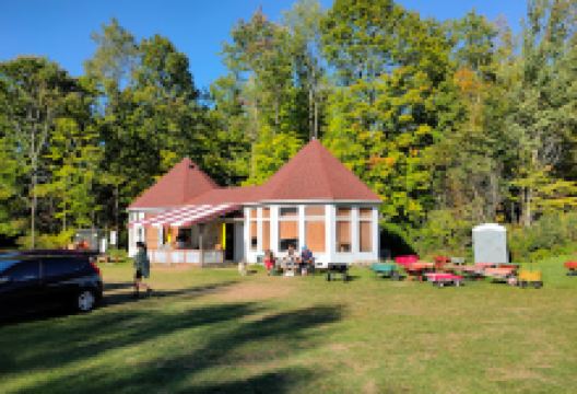 Pine Hill Orchard景点图片