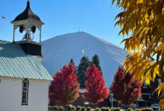 Community Baptist Church景点图片