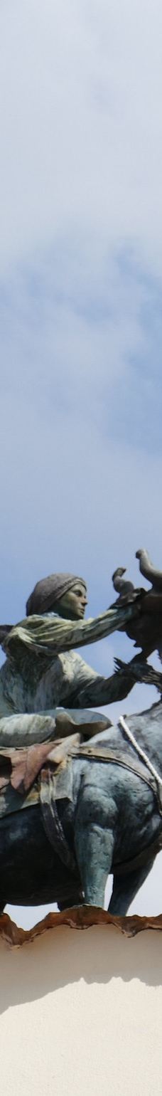 Monumento a los Colonizadores-马尼萨莱斯