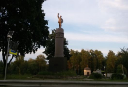 Monument to the Red Guards景点图片