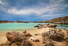 Aspri Limni Beach景点图片