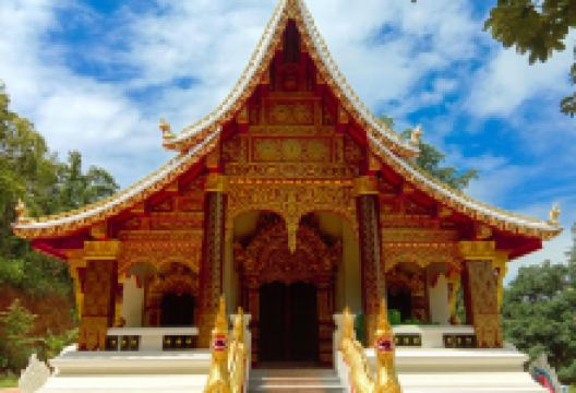 Wat Pa Tham Bunnak景点图片