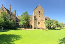 St Denys, Church景点图片