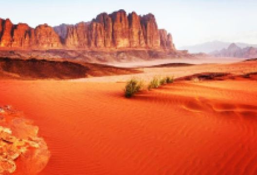 Desert Trekking Guide景点图片