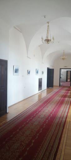 Uspenskiy Monastyr'-斯洛尼姆斯基区