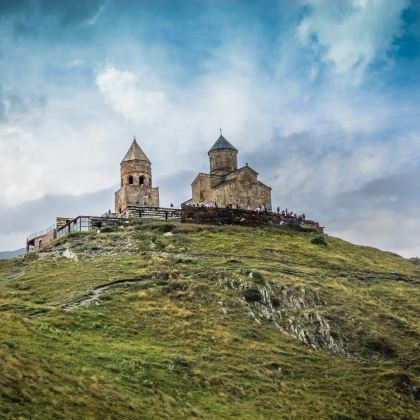 格鲁吉亚第比利斯+斯提潘茨明达+西格纳吉+姆茨赫塔6日5晚自由行