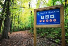 Mark S. Burnham Provincial Park景点图片