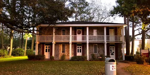 尼古拉斯州立大學