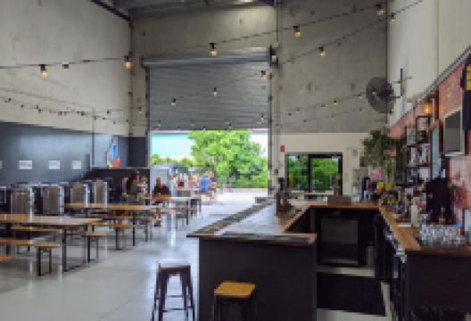 Thirsty Chiefs Brewing Company景点图片