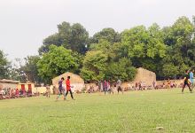 Kapashdanga high school play ground景点图片