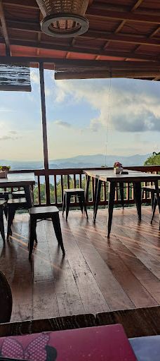 Raewaya Hills-埃尔马迪迪