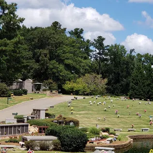 Roswell Funeral Home and Green Lawn Cemetery & Mausoleum