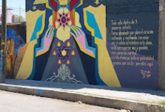 Memoriah mural por Yuzu景点图片