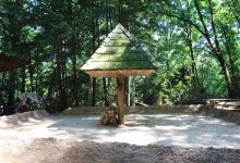 Oconaluftee Indian Village景点图片