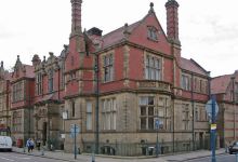 Stalybridge Library景点图片
