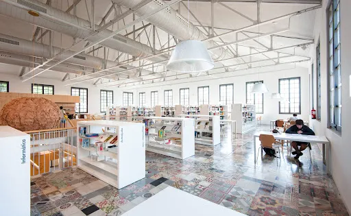 Biblioteca Can Manyer