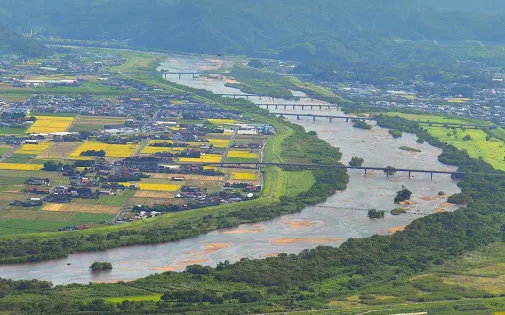 旅伏山