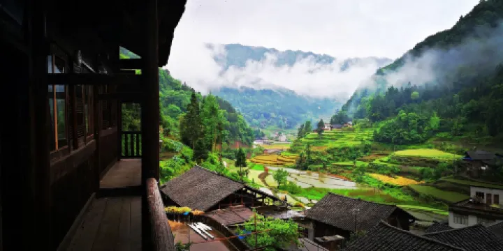 土家吊腳樓古村