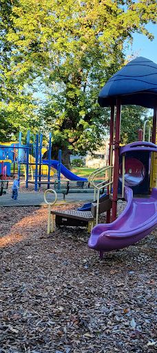 Kemp Olson Memorial Park Campground RV Park-托莱多