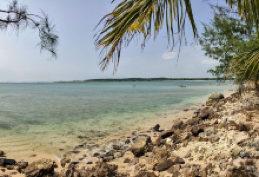 La Lassa Tanjung Lesung Beach Club景点图片