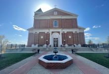 All Saints Roman Catholic Church景点图片