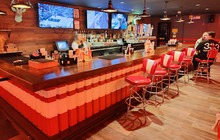 Lucky Strike Cerritos餐厅图片