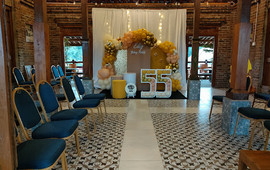 Meeting Room and Wedding Venue Warung Semilir “Mbok Tin”