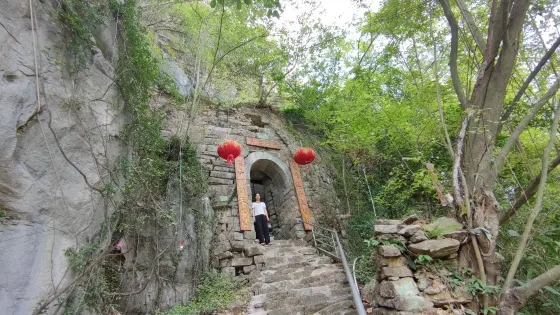 龍巖寨