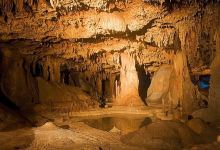 Inner Space Cavern景点图片