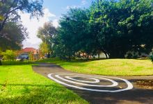 Breakout Creek Reserve Playground景点图片