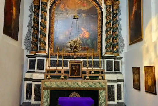 萊頓布料廳市立博物館