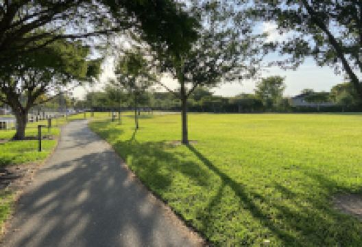 Serena Lakes Park景点图片