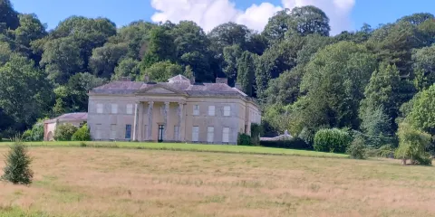 Dinton Park & Philipps House