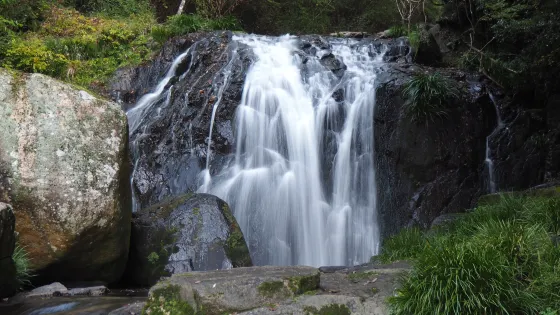 Naru Falls