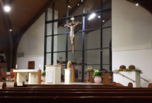 Holy Family Catholic Church景点图片