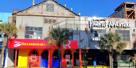Ripley's Marvelous Mirror Maze