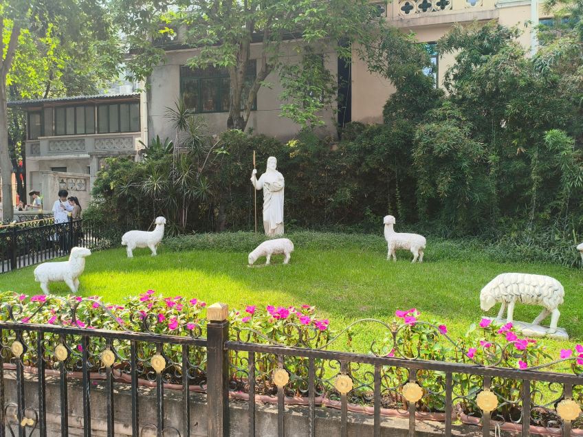 石室圣心大教堂景点图片 38