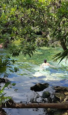 Cenote Azul-索里达瑞达德