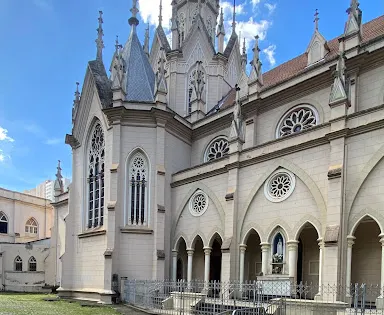 快樂旅途聖母大教堂