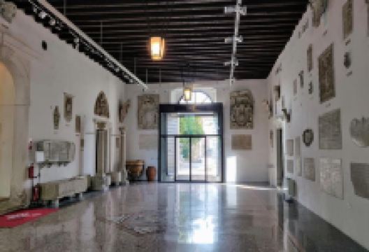 科佩尔地方博物馆景点图片