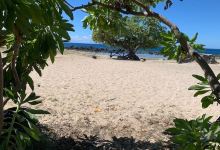Wawaloli Beach Park景点图片