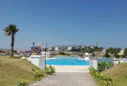 Oasis waterpark景点图片