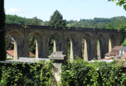Viaduc de Sarlat-la-Caneda景点图片