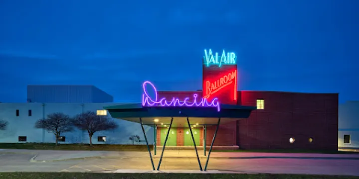 Val Air Ballroom