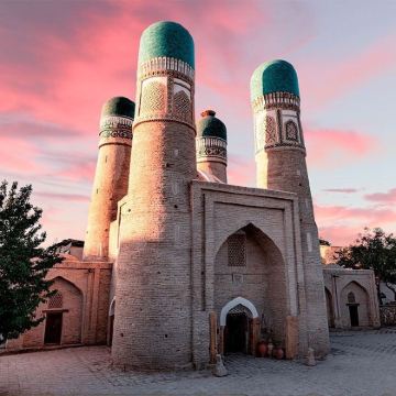 哈萨克斯坦+乌兹别克斯坦10日9晚自由行