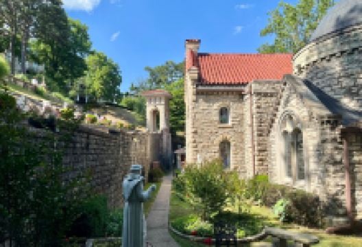 St. Elizabeth Catholic Church景点图片