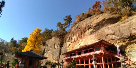 達谷窟毘沙門堂