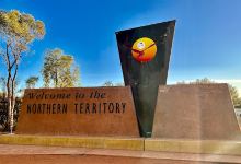Welcome to Northern Territory / South Australia Sign (Rest Area)景点图片
