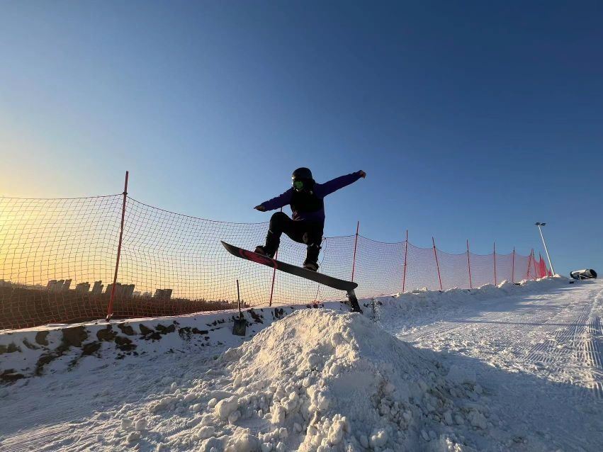 郊野公园冰雪乐园 · 天津市 · 景点